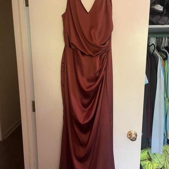 Revelry Dawson Satin Dress Cinnamon Rose size 12 - Picture 3 of 4